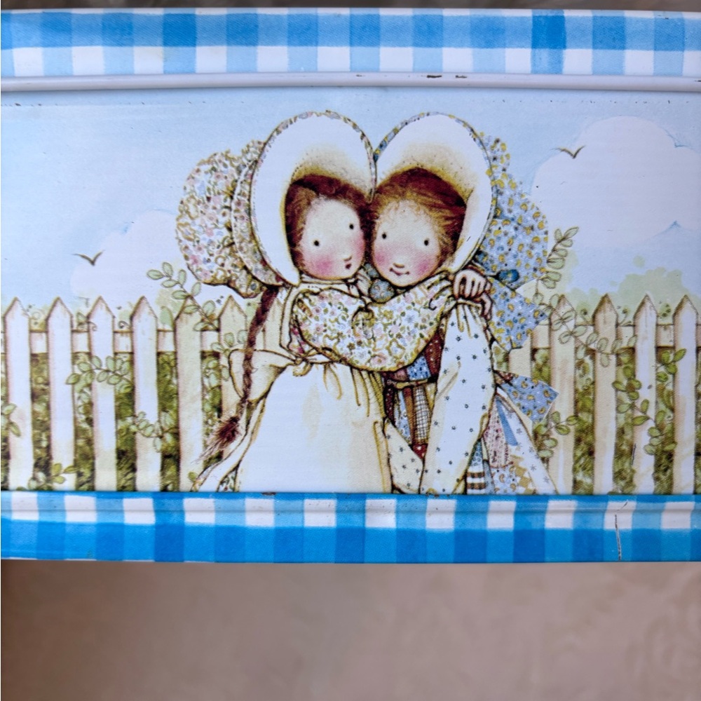 Holly hobbie vintage lunch box still with a tag - Picture 4 of 8